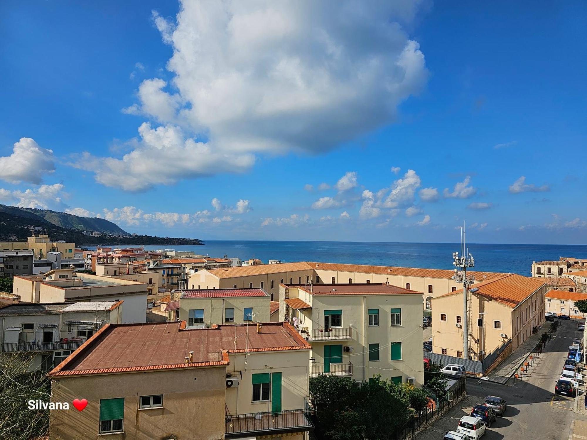 Villa Di Giorgi Apartments Center Cefalù Eksteriør bilde