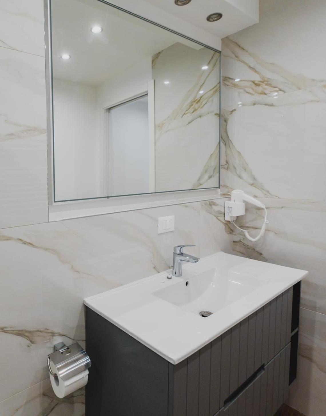 Villa Di Giorgi Apartments Center Cefalù Eksteriør bilde
